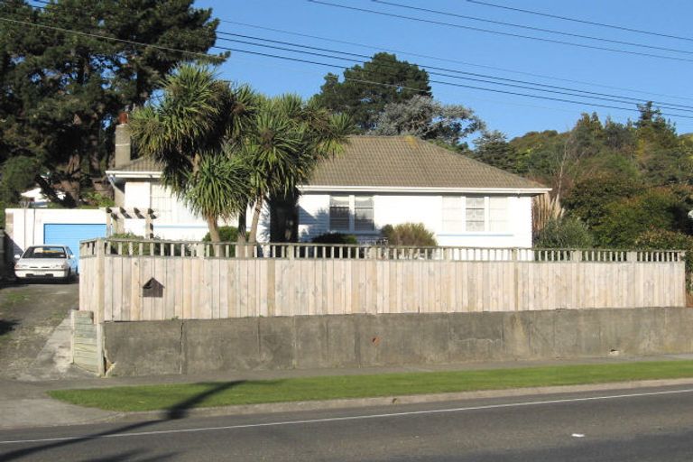 Photo of property in 119 Stokes Valley Road, Stokes Valley, Lower Hutt, 5019