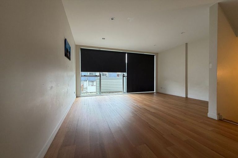 Photo of property in The Altair, 21/120 Rintoul Street, Newtown, Wellington, 6021