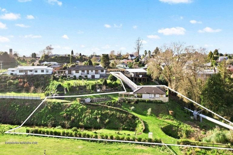 Photo of property in 15a Vogel Place, Cambridge, 3434