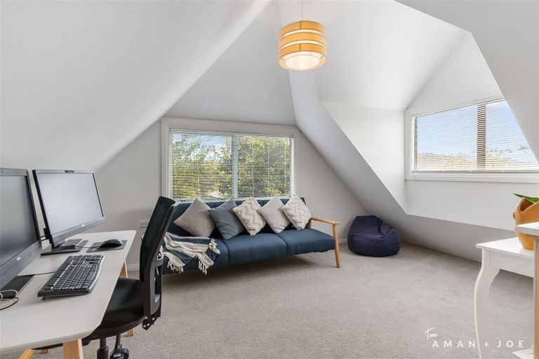 Photo of property in 1/234 Henderson Valley Road, Henderson, Auckland, 0612