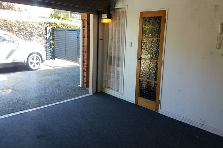 Photo of property in 17a Kowhai Grove, Waikanae, 5036