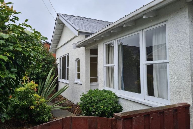 Photo of property in 16 Sargood Street, Maori Hill, Dunedin, 9010