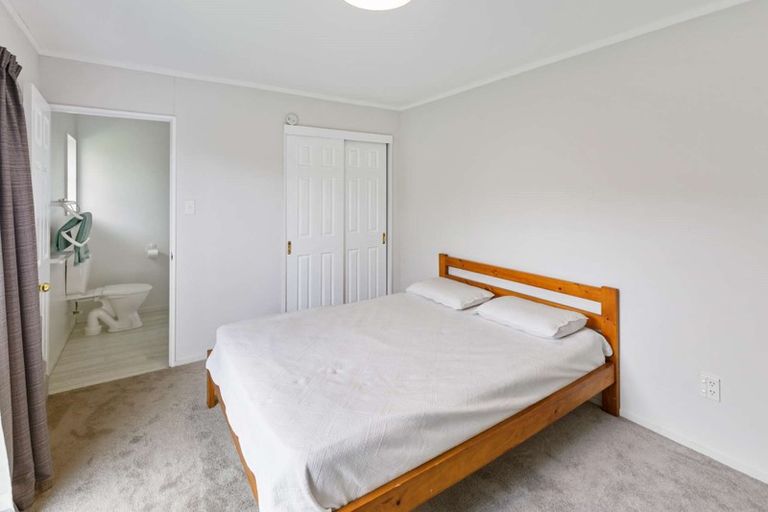 Photo of property in 155 Summerhill Drive, Fitzherbert, Palmerston North, 4410
