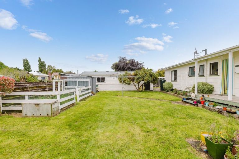 Photo of property in 11 Huxley Street, Pahiatua, 4910