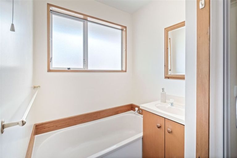 Photo of property in 2/97 Mandeville Street, Riccarton, Christchurch, 8011