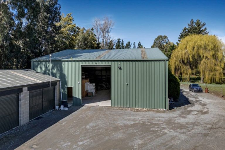 Photo of property in 120 Mairehau Road, Marshland, Christchurch, 8083