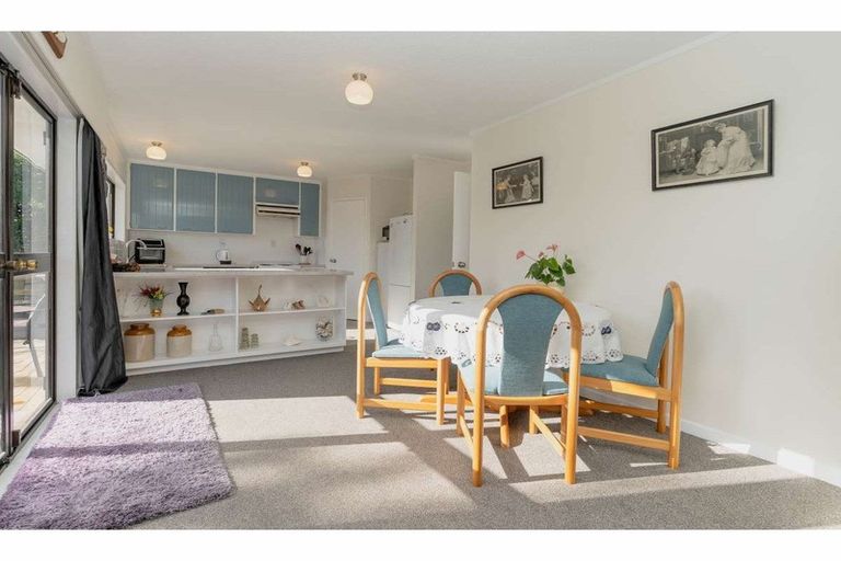 Photo of property in 27b Hawkings Crescent, Kerikeri, 0230