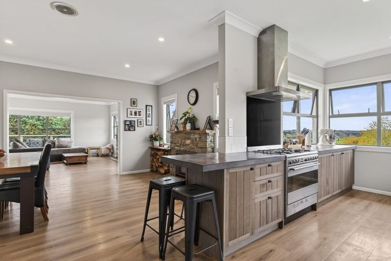 Photo of property in 161 Ranganui Road, Kaiwaka, 0573