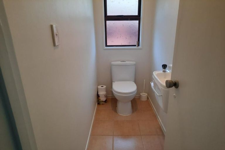 Photo of property in 3 Cranbrook Avenue, Burnside, Christchurch, 8053