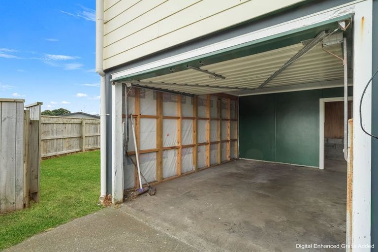 Photo of property in 10 Tainui Street, Castlecliff, Whanganui, 4501