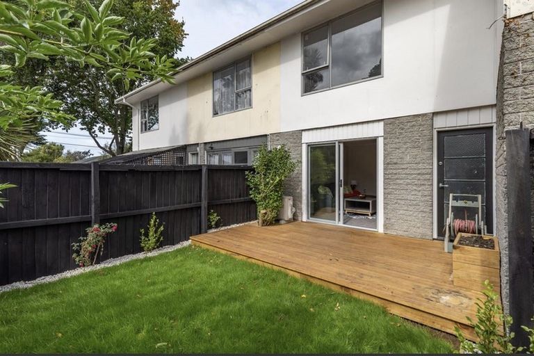 Photo of property in 3/53 Mathesons Road, Phillipstown, Christchurch, 8011