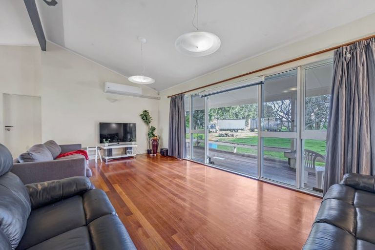 Photo of property in 448 Airfield Road, Ardmore, Papakura, 2582