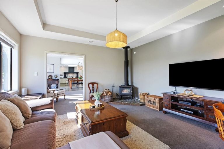 Photo of property in 73a Belk Road South, Omanawa, 3173