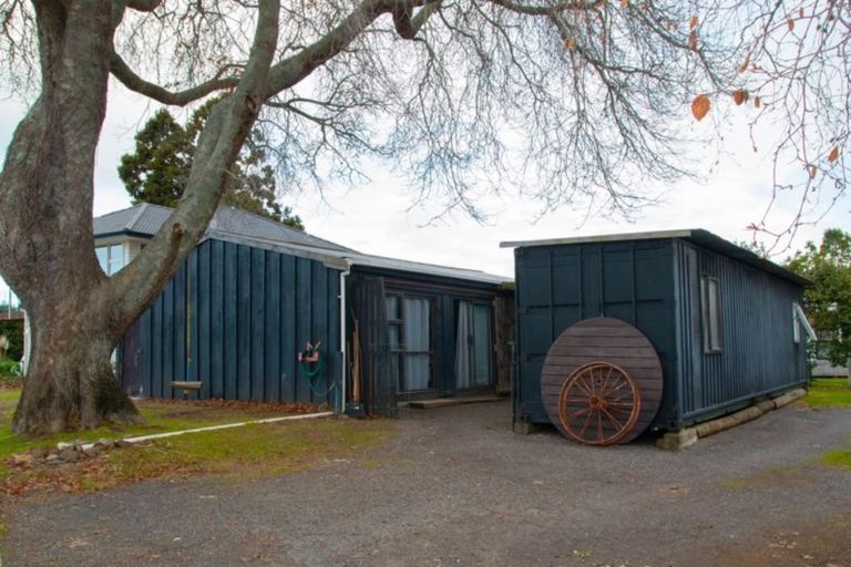 Photo of property in 121 Durrant Drive, Whangamata, 3620