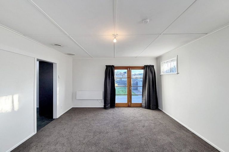 Photo of property in 30 Field Street, Aramoho, Whanganui, 4500
