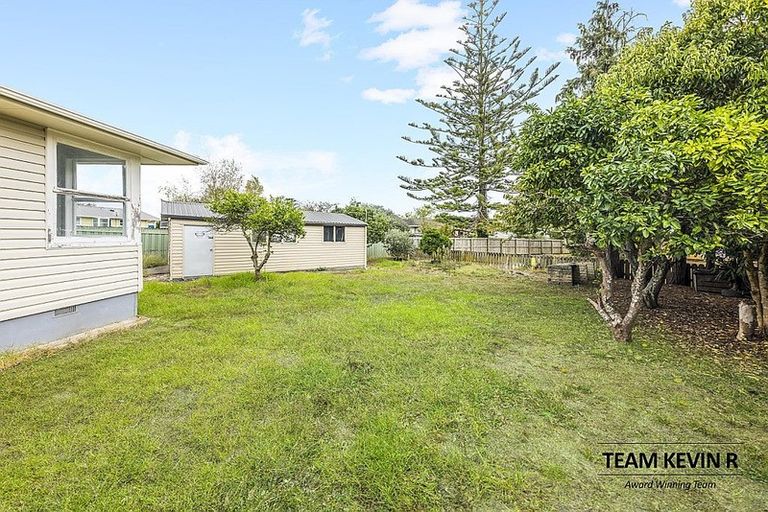 Photo of property in 5 Tairere Crescent, Rosehill, Papakura, 2113