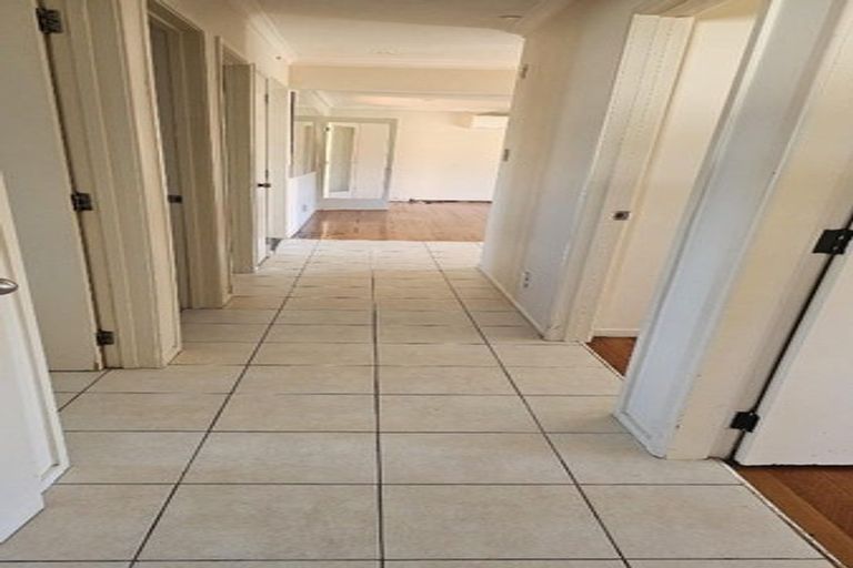 Photo of property in 144 Lincoln Road, Henderson, Auckland, 0610