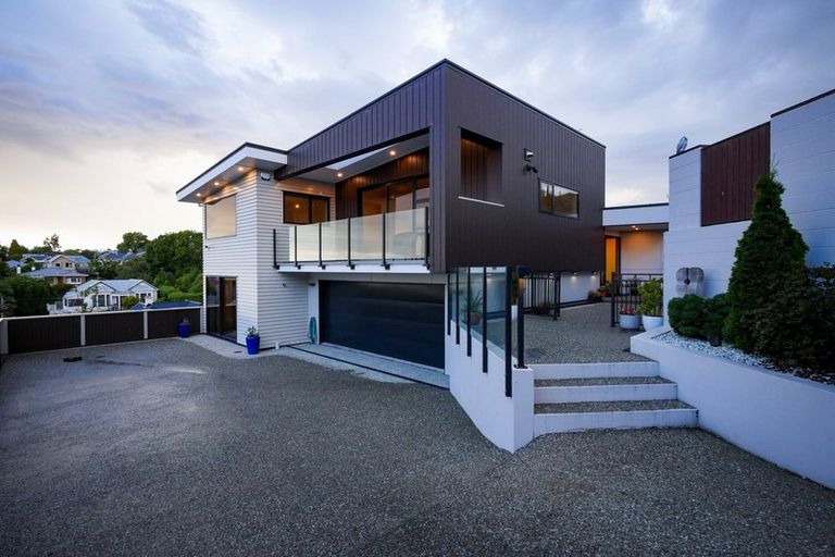 Photo of property in 5 Havelock Street, Mornington, Dunedin, 9011