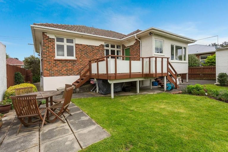 Photo of property in 25 Glendining Avenue, North East Valley, Dunedin, 9010