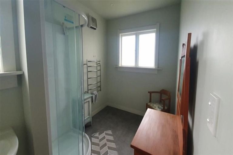 Photo of property in 3 Alma Road, Gonville, Whanganui, 4501