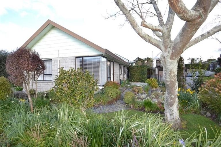 Photo of property in 1/55 Golf Road, Tahunanui, Nelson, 7011