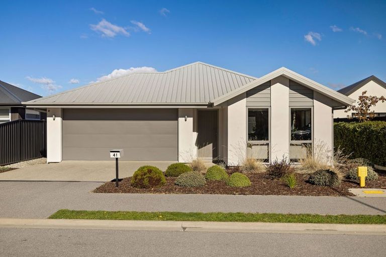 Photo of property in 41 Peterley Road, Lower Shotover, Queenstown, 9304