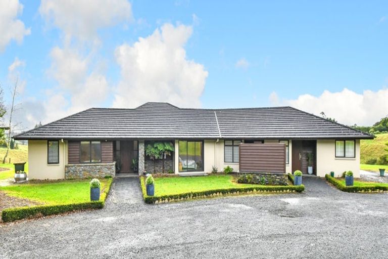 Photo of property in 48a Sinclair Road, Ararimu, Drury, 2579