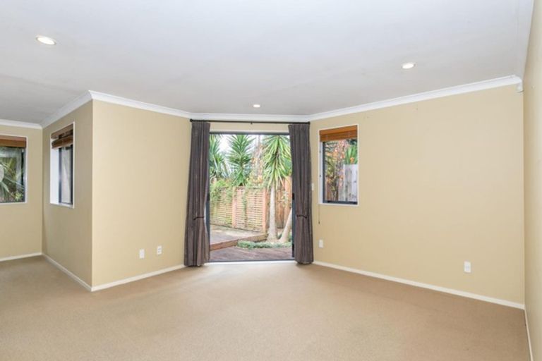 Photo of property in 1042a Heaphy Terrace, Fairfield, Hamilton, 3214