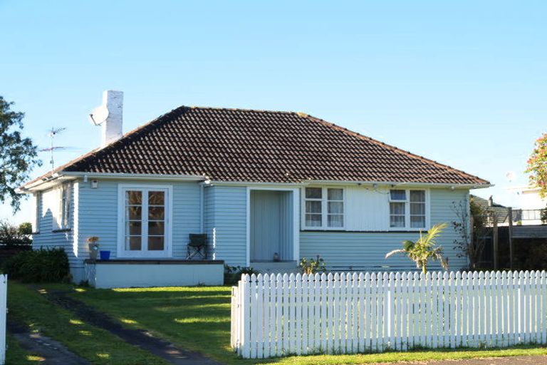 Photo of property in 1/6 Calvert Avenue, Mangere East, Auckland, 2024