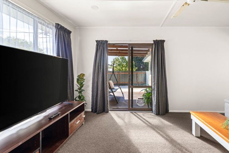 Photo of property in 530 Main North Road, Bay View, Napier, 4104