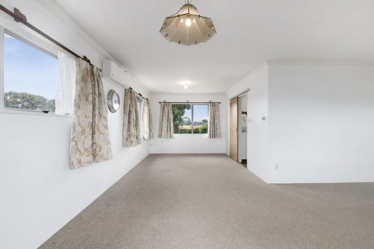 Photo of property in 77 Kennedy Drive, Levin, 5510