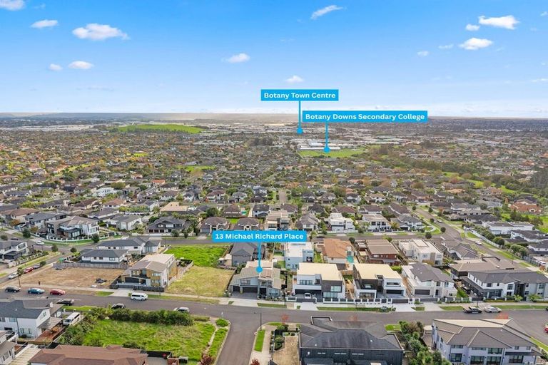 Photo of property in 13 Michael Richard Place, East Tamaki Heights, Auckland, 2016