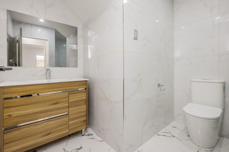 Photo of property in 39 Sunnyside Crescent, Papatoetoe, Auckland, 2025