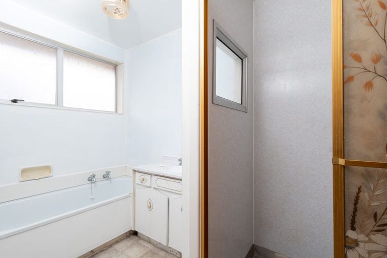 Photo of property in 1 Mallett Place, Halswell, Christchurch, 8025