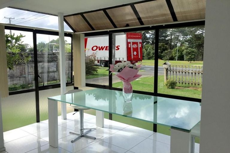 Photo of property in 1/240 Forrest Hill Road, Forrest Hill, Auckland, 0620