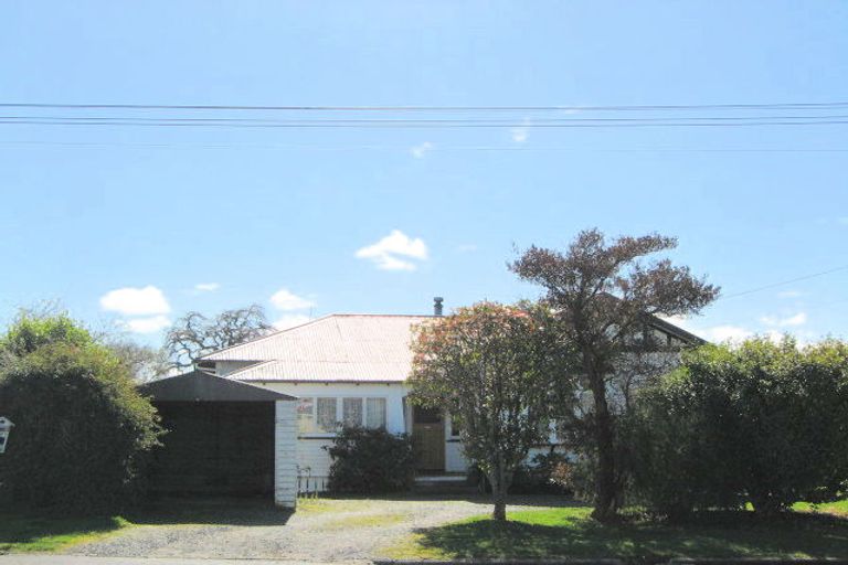 Photo of property in 20 Hunia Street, Marton, 4710