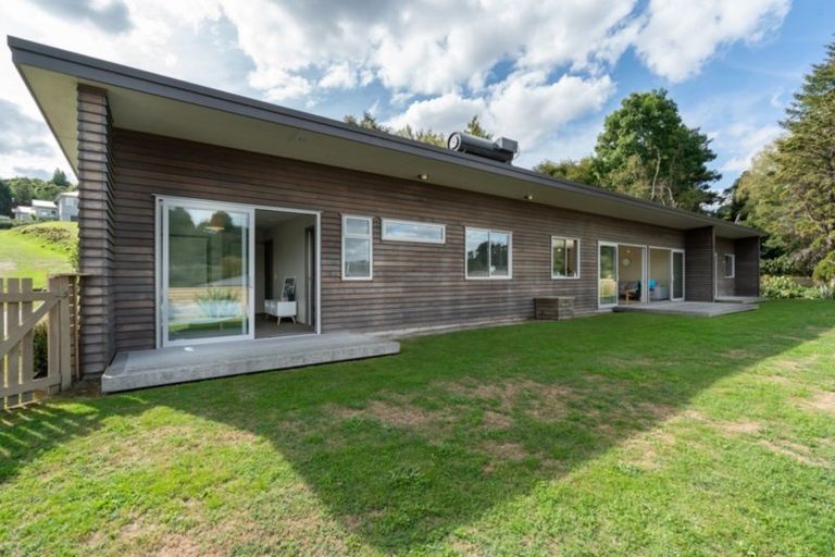 Photo of property in 15 Stevenson Way, Rangatira Park, Taupo, 3330