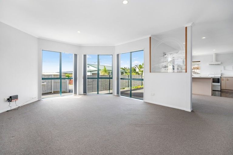 Photo of property in 4 Rainbow Place, Onerahi, Whangarei, 0110