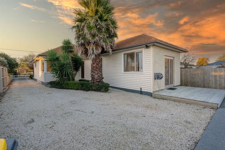 Photo of property in 666 Avonside Drive, Avonside, Christchurch, 8061