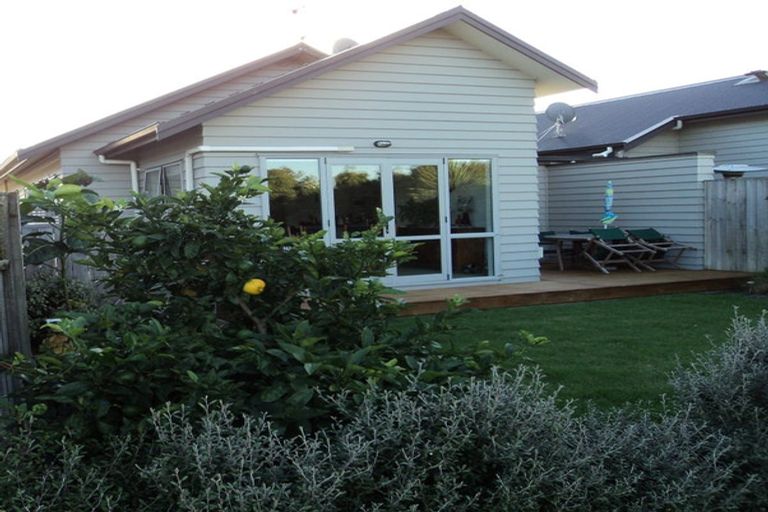 Photo of property in 21/167 Whitney Street, Blockhouse Bay, Auckland, 0600