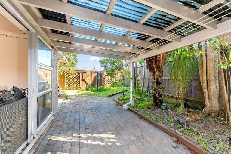 Photo of property in 42 Alfriston Road, Manurewa East, Auckland, 2102