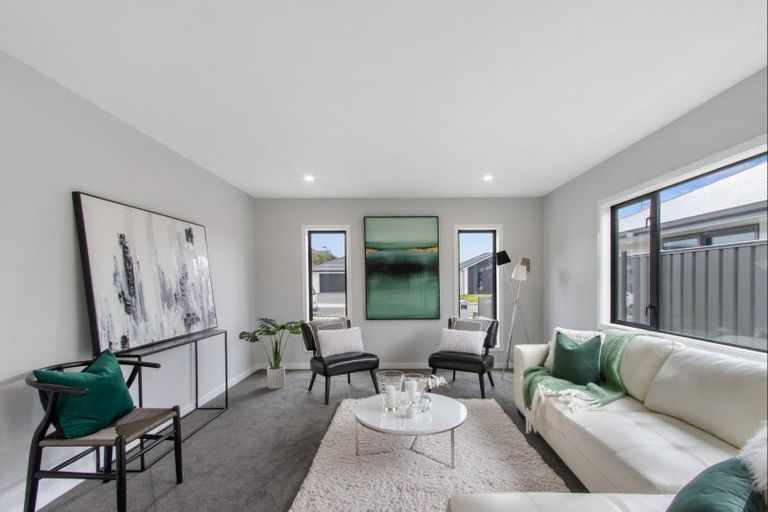 Photo of property in 8 Monowai Street, Poraiti, Napier, 4112