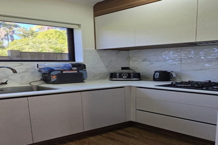 Photo of property in 23 Francesco Drive, Karaka, Papakura, 2113