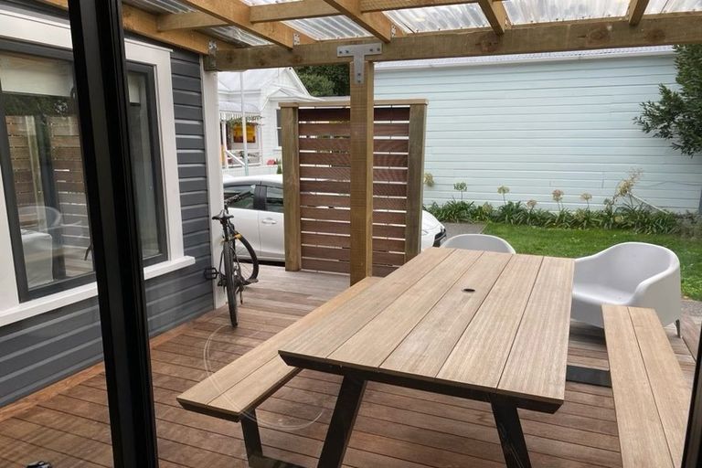 Photo of property in 153 Carlyle Street, Napier South, Napier, 4110