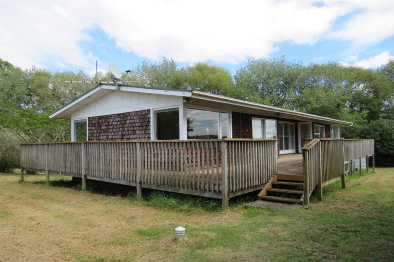 Photo of property in 366 Pahi Road, Pahi, Paparoa, 0571