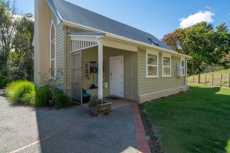 Photo of property in 8 Ramsay Drive, Acacia Bay, Taupo, 3385