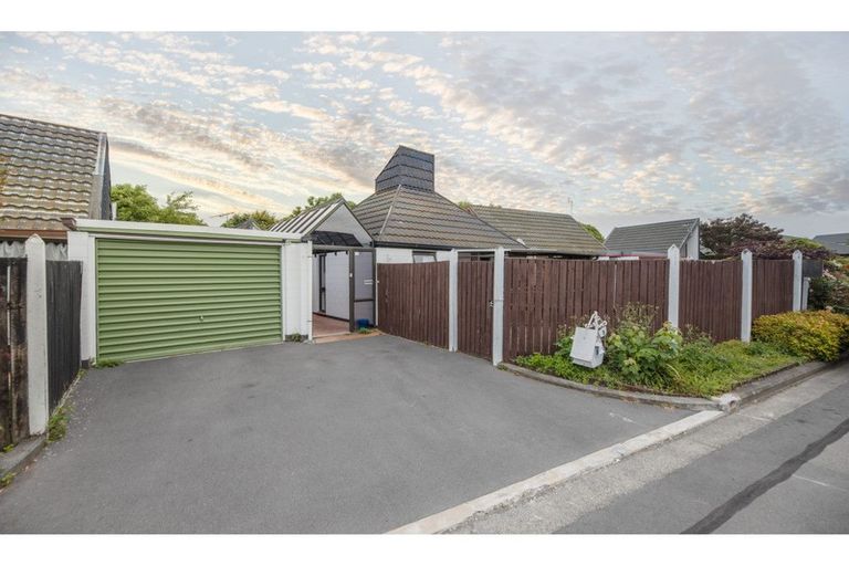 Photo of property in Peerswick Court, 43h Waimairi Road, Upper Riccarton, Christchurch, 8041