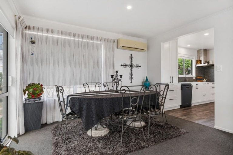 Photo of property in 45 Town Point Road, Maketu, Te Puke, 3189