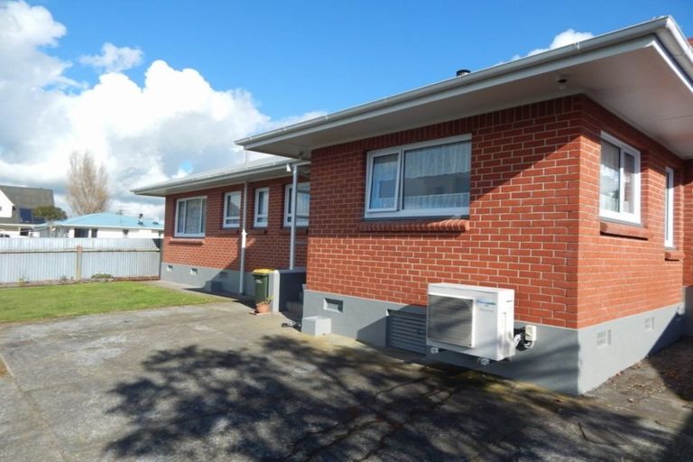 Photo of property in 40 High Street, Eltham, 4322