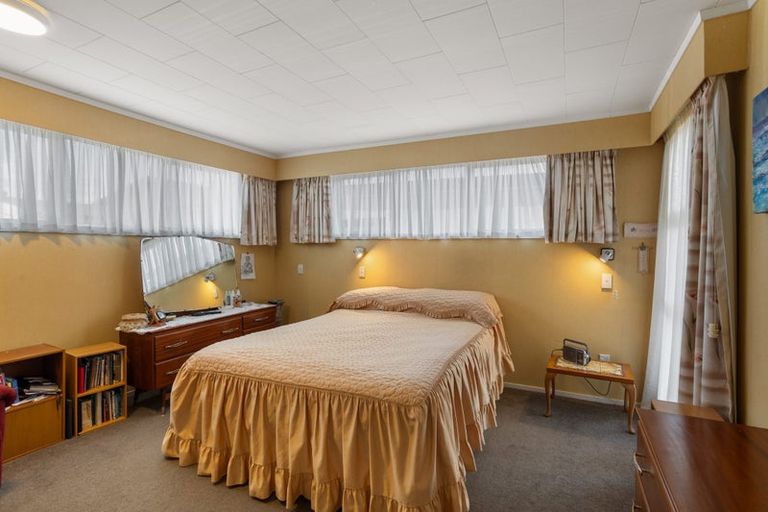 Photo of property in 27 Robinson Road, Whitianga, 3510